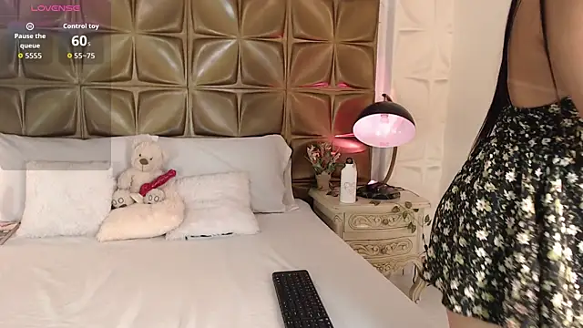 KeisyCamer online show from April 2, 2026, 4:30 am