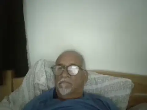 Snapshot of Patyman chatting on April 12, 2026, 10:57 pm Patyman online show from April 12, 2026, 10:57 pm