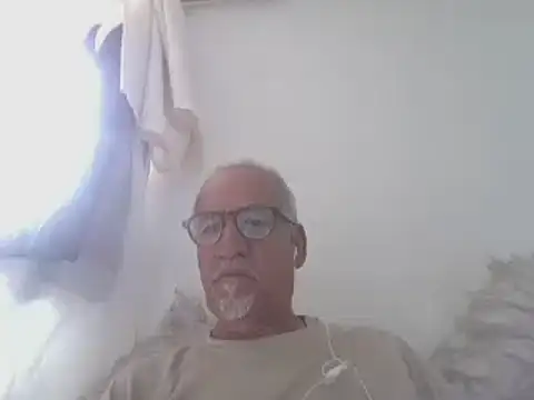 Snapshot of Patyman chatting on April 3, 2026, 5:19 pm Patyman online show from April 3, 2026, 5:19 pm