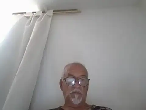 Snapshot of Patyman chatting on April 13, 2026, 3:49 pm Patyman online show from April 13, 2026, 3:49 pm