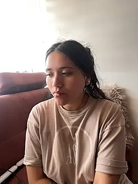 Snapshot of Veronica_Wins_ chatting on March 5, 2026, 6:59 pm Veronica Wins online show from March 5, 2026, 6:59 pm