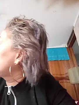 Snapshot of Hadde_multisquirt chatting on March 23, 2026, 9:14 pm Hadde multisquirt online show from March 23, 2026, 9:14 pm
