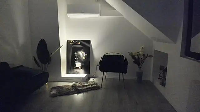 CrazyDollxx online show from March 22, 2026, 6:20 pm