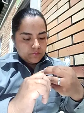 Isabel 3 online show from April 18, 2026, 12:35 am