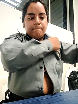 Isabel 3 online show from April 14, 2026, 3:55 am