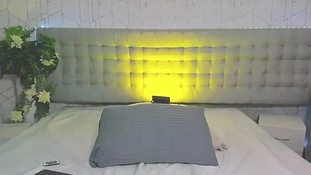 Snapshot of AlexiiaBrown chatting on March 15, 2026, 11:12 pm AlexiiaBrown online show from March 15, 2026, 11:12 pm