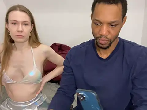 Snapshot of midnight_ballerina_ chatting on April 3, 2026, 6:25 pm midnight ballerina online show from April 3, 2026, 6:25 pm