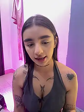 Snapshot of Abriil_cutee chatting on June 1, 2026, 2:17 pm Abriil cutee online show from June 1, 2026, 2:17 pm