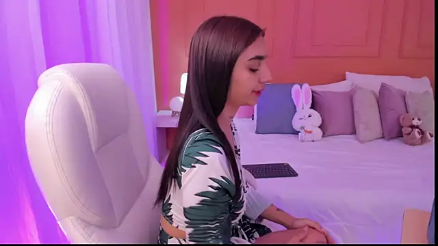 Abriil cutee online show from July 8, 2026, 2:40 pm
