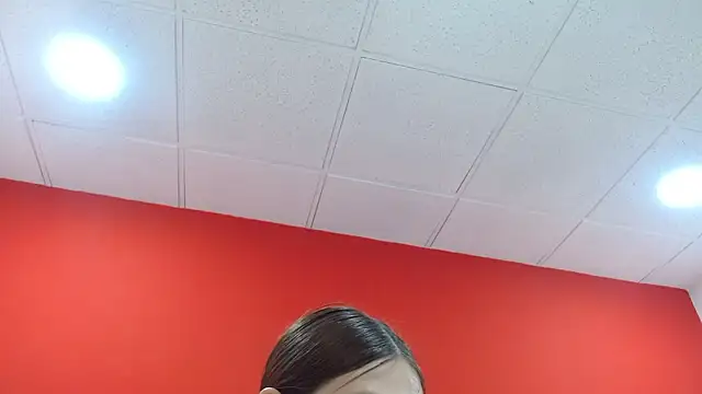 Snapshot of lizz_lunna chatting on February 21, 2026, 8:55 pm lizz lunna online show from February 21, 2026, 8:55 pm