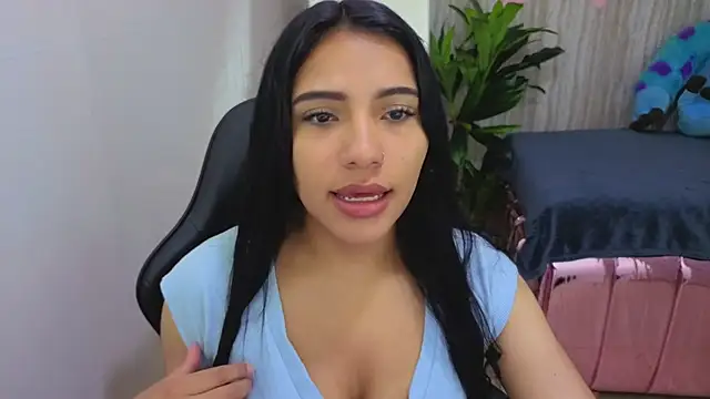 Snapshot of zedin02_a chatting on May 30, 2026, 12:55 pm zedin02 a online show from May 30, 2026, 12:55 pm