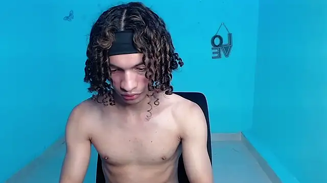 Snapshot of Axel_fox77 chatting on July 27, 2026, 11:56 pm Axel fox77 online show from July 27, 2026, 11:56 pm