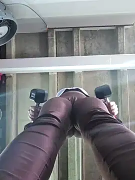 bellafortune69 online show from June 16, 2026, 4:18 pm