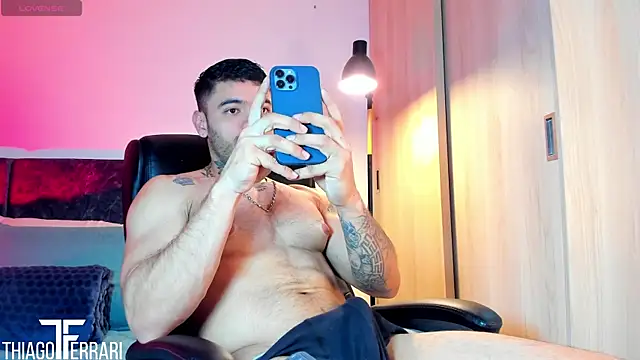 Snapshot of thiago_ferrari_ chatting on May 20, 2026, 12:51 am thiago ferrari online show from May 20, 2026, 12:51 am