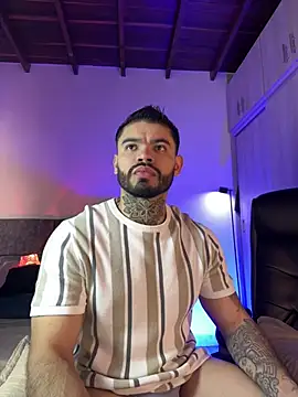 thiago ferrari  online show from March 25, 2026, 8:52 pm