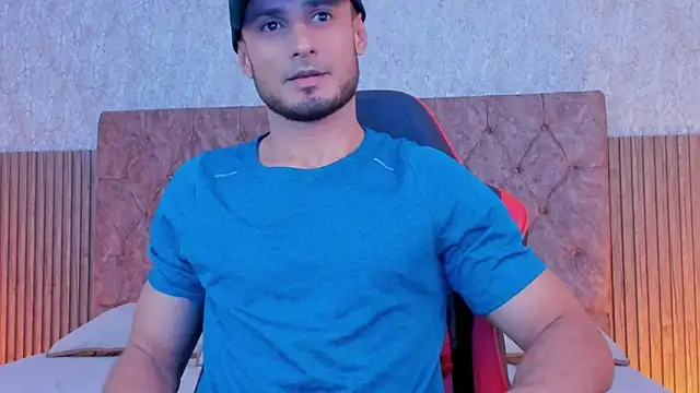 Snapshot of Adonys_Lewis_ chatting on January 15, 2026, 5:55 am Adonys Lewis online show from January 15, 2026, 5:55 am