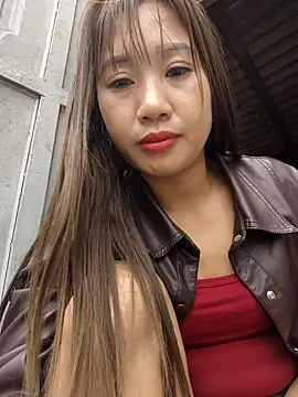 apple0011 online show from February 26, 2026, 4:01 am