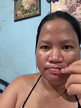 Snapshot of Hottie_Pussy chatting on June 3, 2026, 1:50 am Hottie Pussy online show from June 3, 2026, 1:50 am