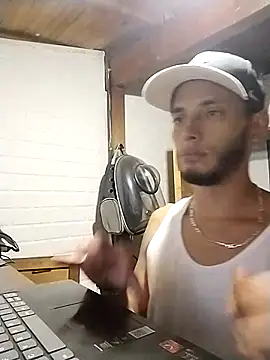 Snapshot of ehc1312 chatting on January 11, 2026, 6:42 am ehc1312 online show from January 11, 2026, 6:42 am