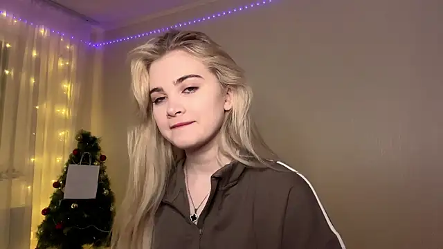 Snapshot of KariJarecke chatting on January 13, 2026, 1:04 pm KariJarecke online show from January 13, 2026, 1:04 pm