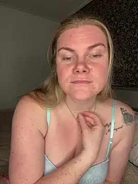 Snapshot of SexyBlondJoanna chatting on February 19, 2026, 11:18 am SexyBlondJoanna online show from February 19, 2026, 11:18 am