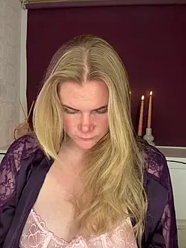 Snapshot of SexyBlondJoanna chatting on February 15, 2026, 7:02 pm SexyBlondJoanna online show from February 15, 2026, 7:02 pm