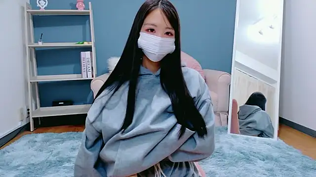 Snapshot of Yua_nyan_love chatting on February 10, 2026, 6:23 am Yua nyan love online show from February 10, 2026, 6:23 am