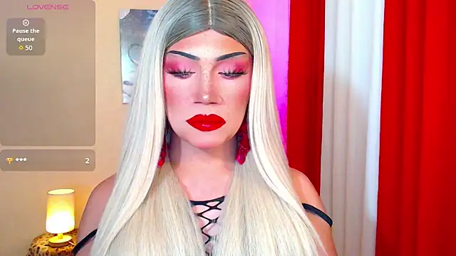 Snapshot of deliciousClaire chatting on January 13, 2026, 6:34 pm deliciousClaire online show from January 13, 2026, 6:34 pm