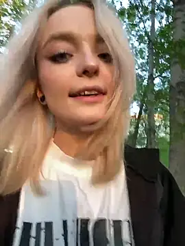 aka Blonde online show from June 1, 2026, 1:55 pm