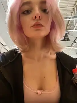 aka Blonde online show from February 18, 2026, 5:38 am