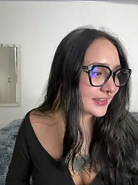 Snapshot of Diosa_lunar1 chatting on July 15, 2026, 2:07 am Diosa lunar1 online show from July 15, 2026, 2:07 am