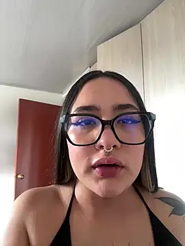 Snapshot of Diosa_lunar1 chatting on July 19, 2026, 8:16 pm Diosa lunar1 online show from July 19, 2026, 8:16 pm