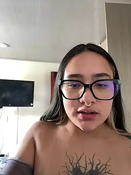 Snapshot of Diosa_lunar1 chatting on July 26, 2026, 7:10 pm Diosa lunar1 online show from July 26, 2026, 7:10 pm