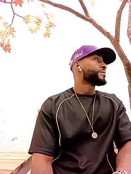 Snapshot of Dante_Knox chatting on February 13, 2026, 7:25 pm Dante Knox online show from February 13, 2026, 7:25 pm