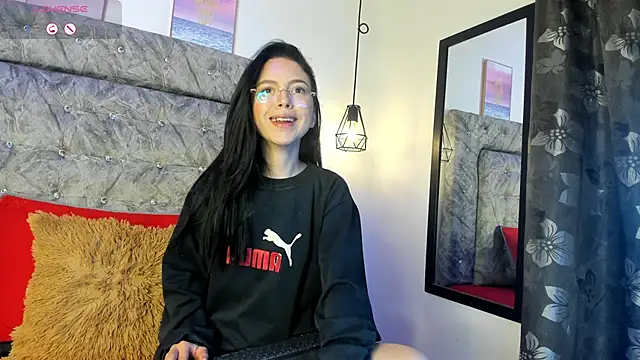 Snapshot of Natalye_23 chatting on February 27, 2026, 2:56 am Natalye 23 online show from February 27, 2026, 2:56 am