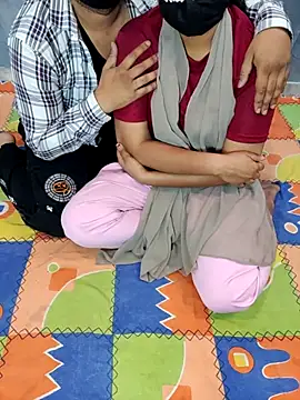 SofiaMam online show from April 8, 2026, 12:06 pm