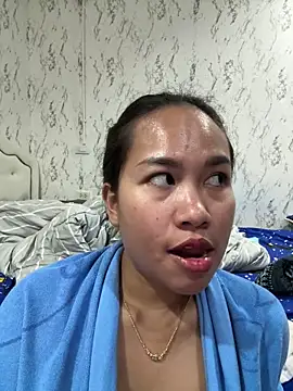 Snapshot of Ponthip chatting on April 22, 2026, 1:40 pm Ponthip online show from April 22, 2026, 1:40 pm