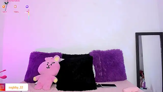 savage bbygirl online show from May 22, 2026, 4:43 am