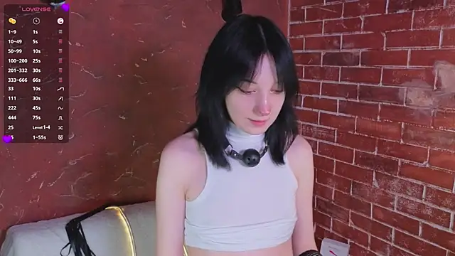 Snapshot of LisaBunnyy chatting on February 21, 2026, 6:54 pm LisaBunnyy online show from February 21, 2026, 6:54 pm