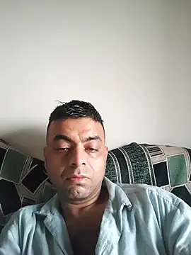 ashleellaunda7582 online show from June 26, 2026, 1:22 am