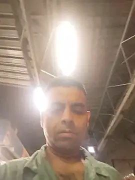 ashleellaunda7582 online show from July 4, 2026, 2:43 pm