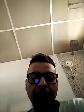 Snapshot of ashleellaunda7582 chatting on March 27, 2026, 10:05 am ashleellaunda7582 online show from March 27, 2026, 10:05 am