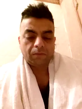 Snapshot of ashleellaunda7582 chatting on March 9, 2026, 2:04 am ashleellaunda7582 online show from March 9, 2026, 2:04 am