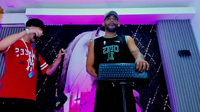 The Gods In Diamonds online show from January 11, 2026, 4:41 am