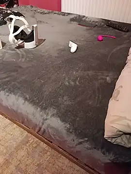 Masztisfiu2 online show from March 14, 2026, 11:22 pm