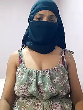 Snapshot of cutehotwife chatting on February 28, 2026, 5:12 pm cutehotwife online show from February 28, 2026, 5:12 pm