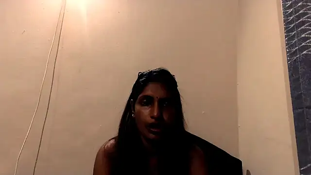 indianhoney69 online show from April 11, 2026, 6:00 pm