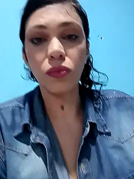 gaellymurlockx18 online show from February 21, 2026, 9:17 pm