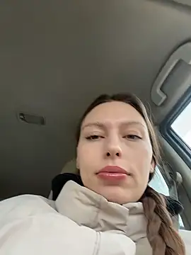 Snapshot of LeiaMood chatting on February 28, 2026, 5:07 am LeiaMood online show from February 28, 2026, 5:07 am