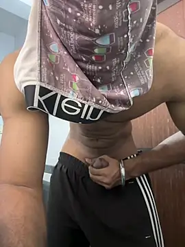 Spicy boy 69 online show from May 7, 2026, 1:58 pm